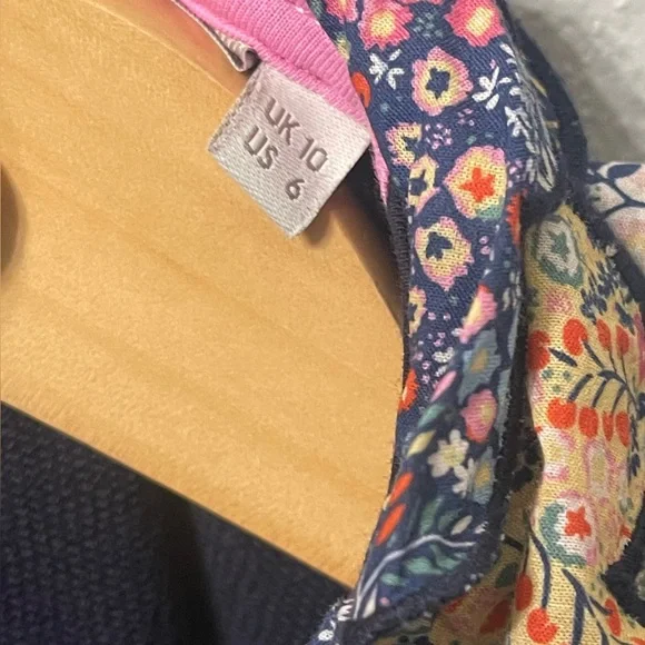 Boden Hattie Collar Sweatshirt Navy with Flower collar - Size 6 - Picture 4 of 6